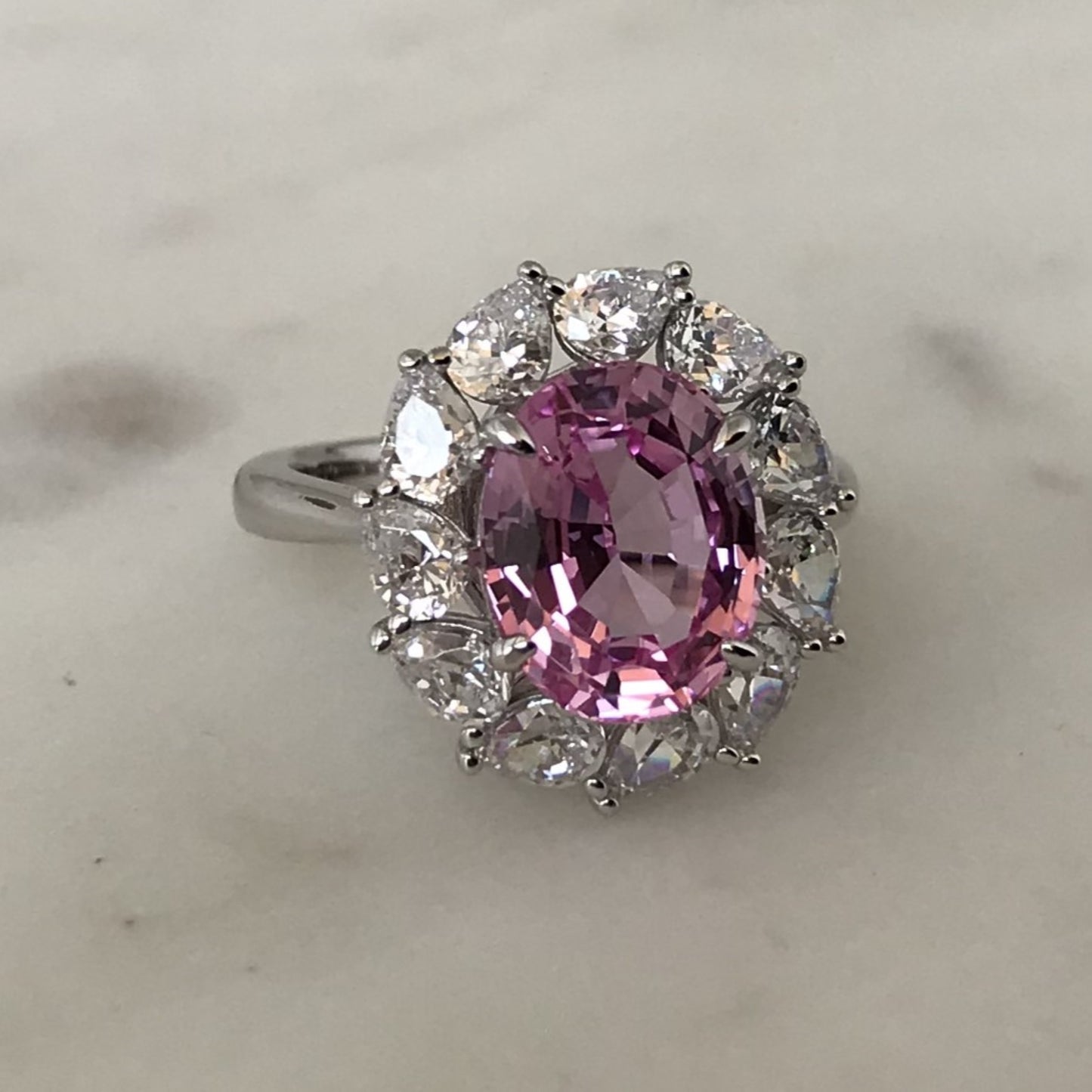 Pieza Única- Anillo Pink Oval T6