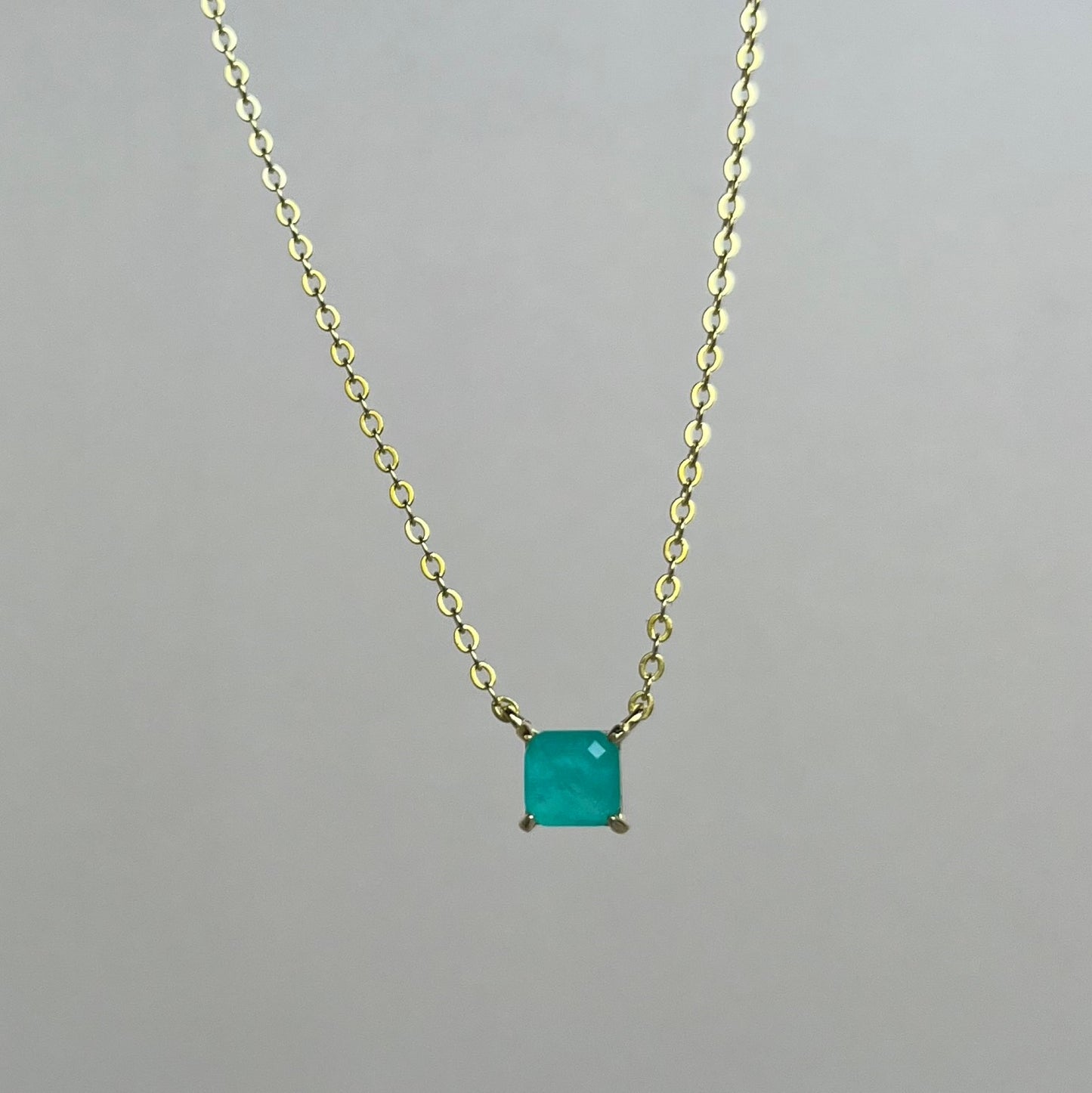 Collar Golden Square Blue Tourmaline