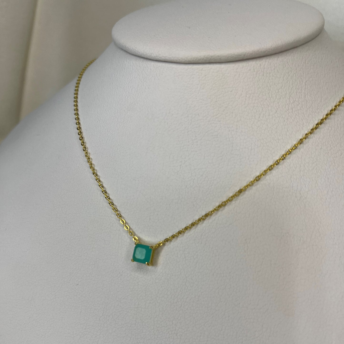 Collar Golden Square Blue Tourmaline