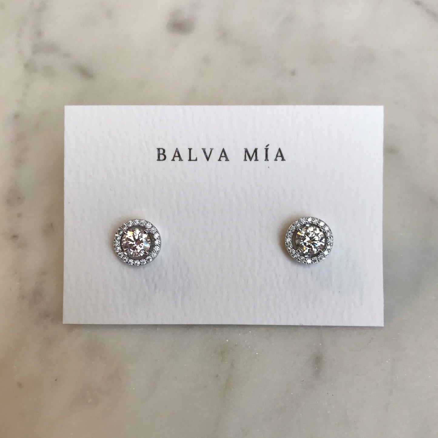 NEW!  Aretes Moissanite Halo Round Balva