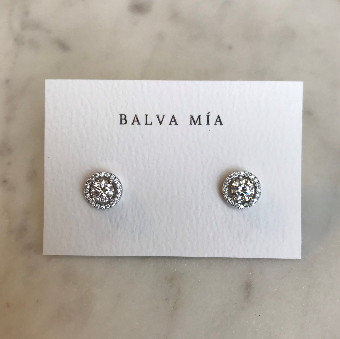 NEW!  Aretes Moissanite Halo Round Balva