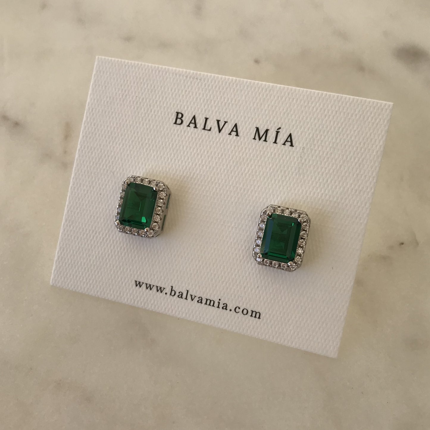 Aretes Emerald SEL