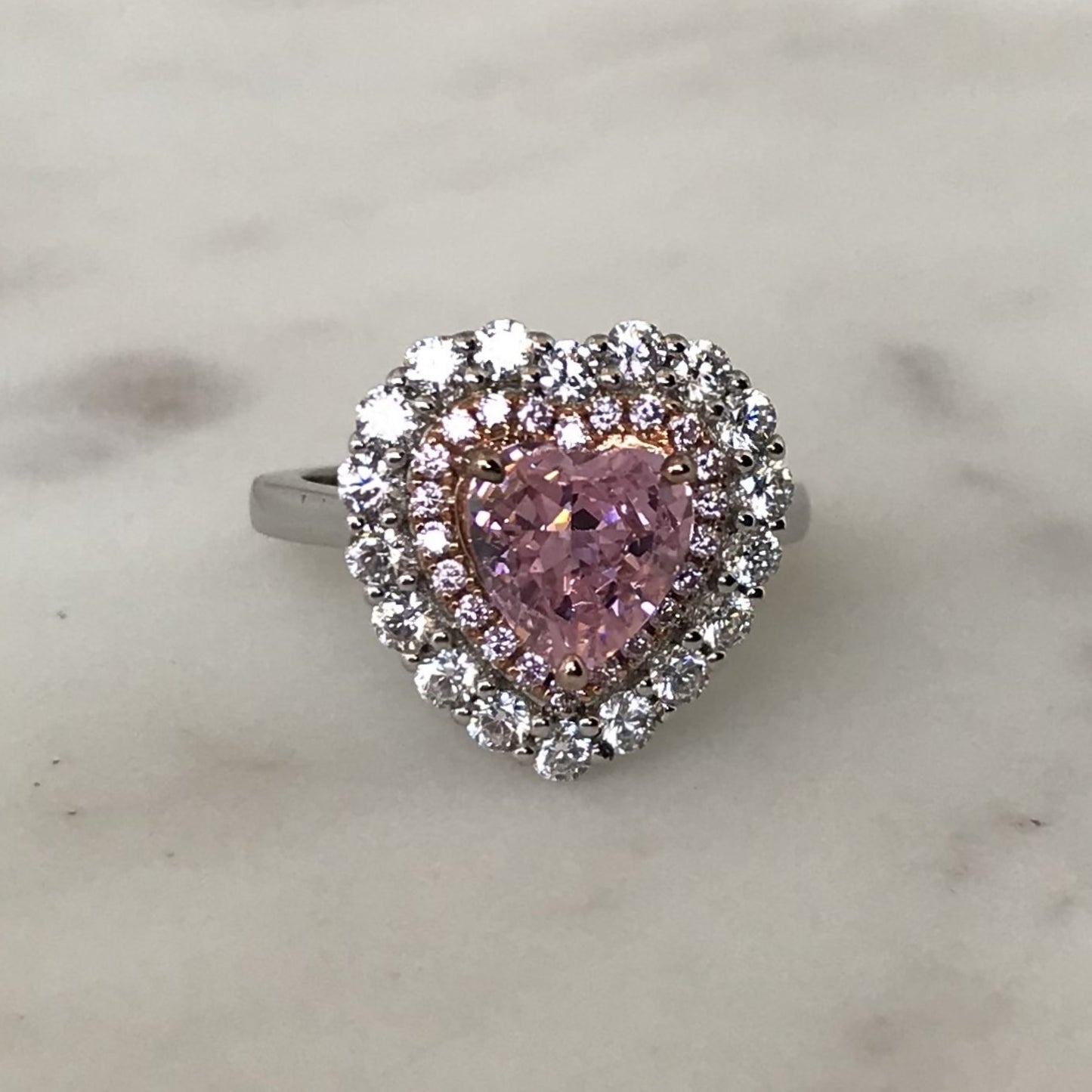 Pieza Única- Anillo Pink Heart with Halo T5