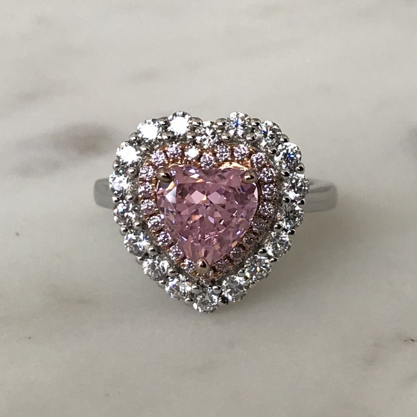 Pieza Única- Anillo Pink Heart with Halo T5