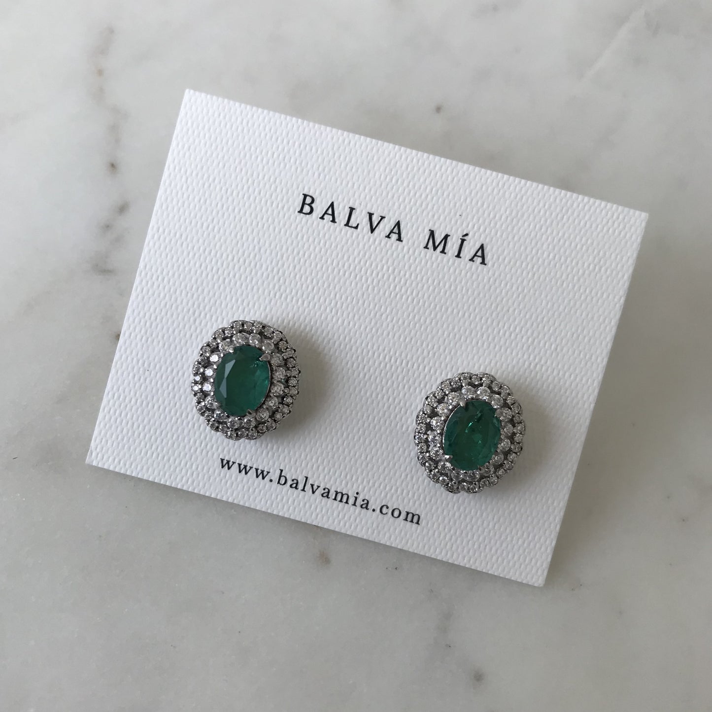 NEW! Aretes Olivia