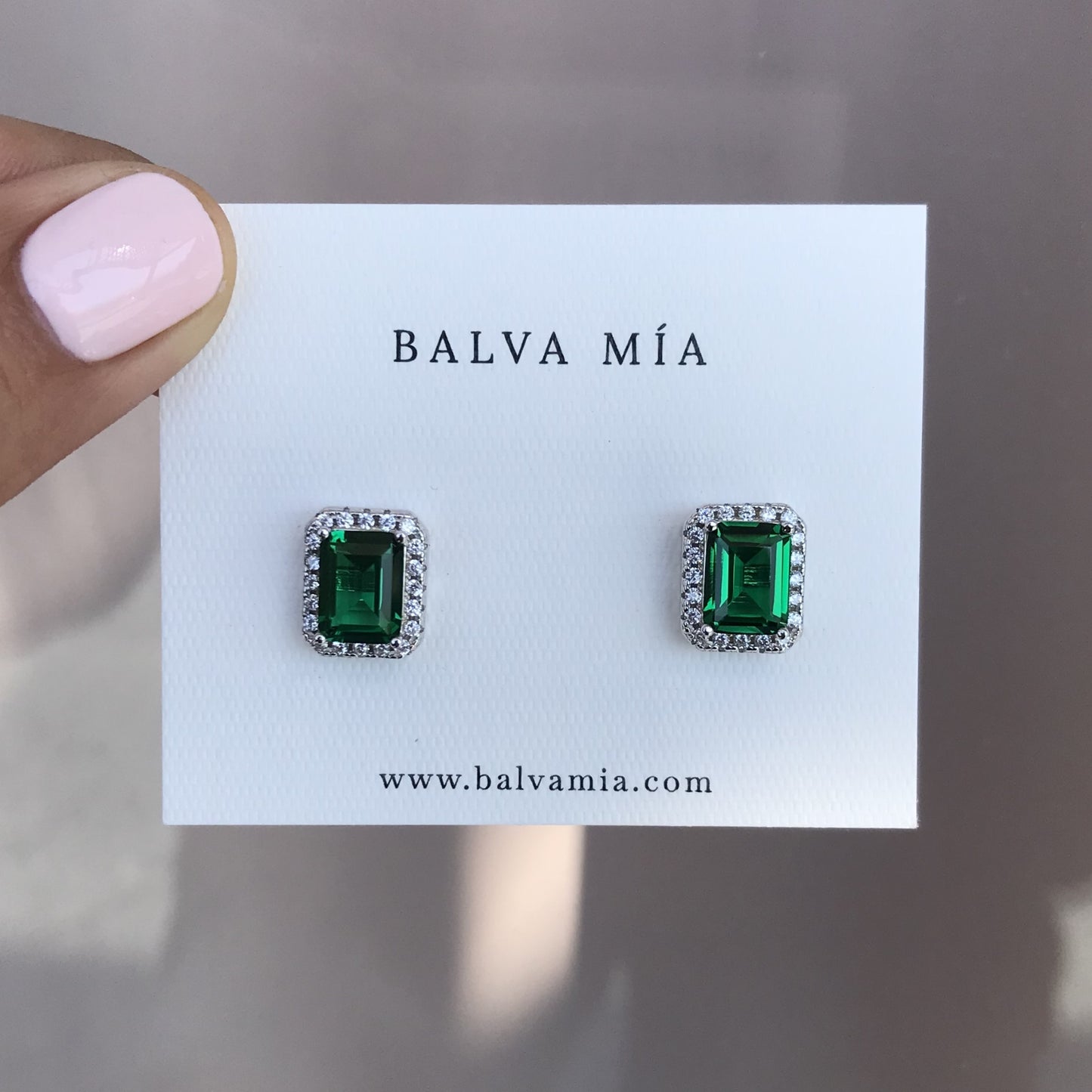 Aretes Emerald SEL