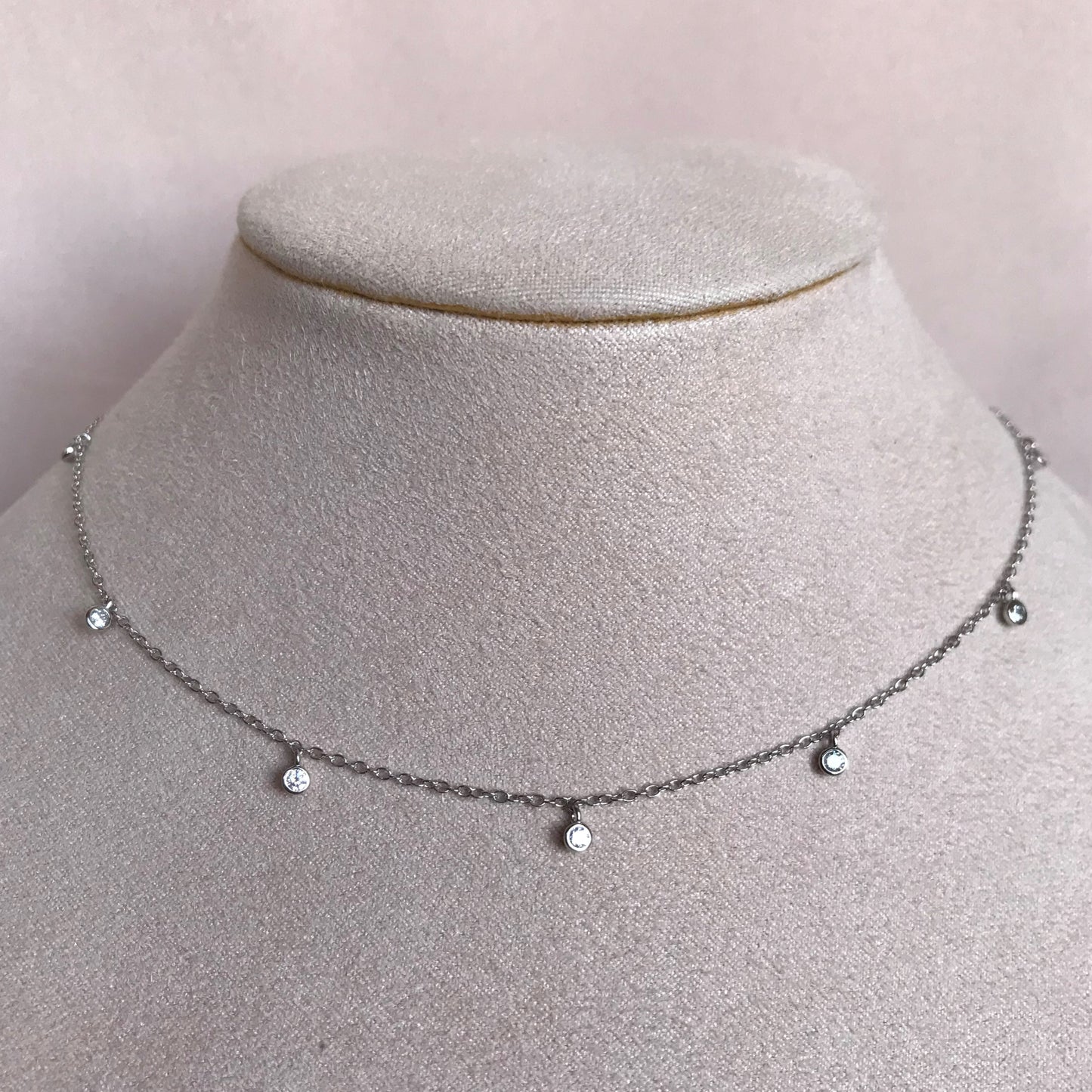 Collar Silver White Diamond Drops