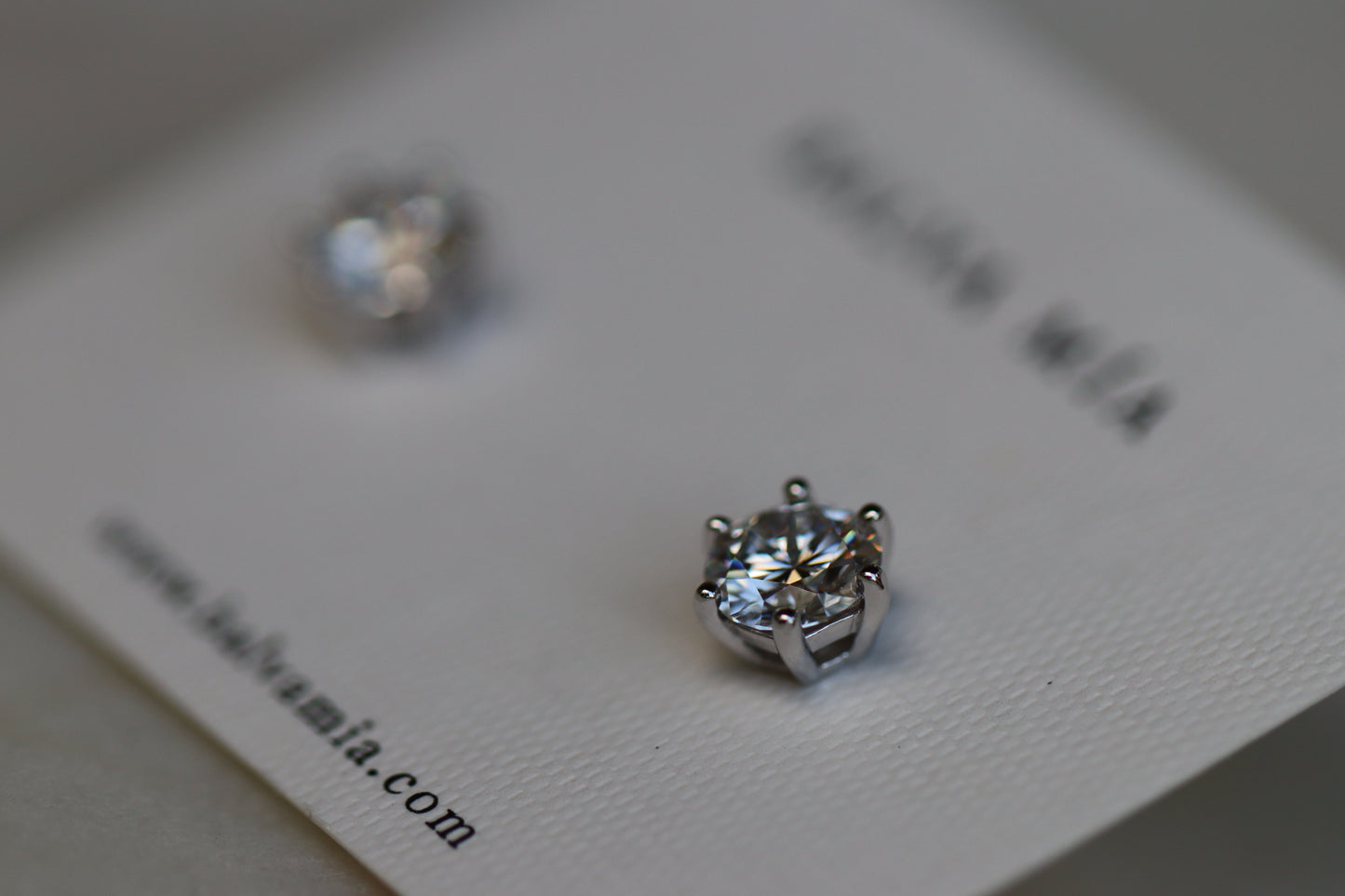 BEST SELLER! Aretes Round Moissanite 1CT