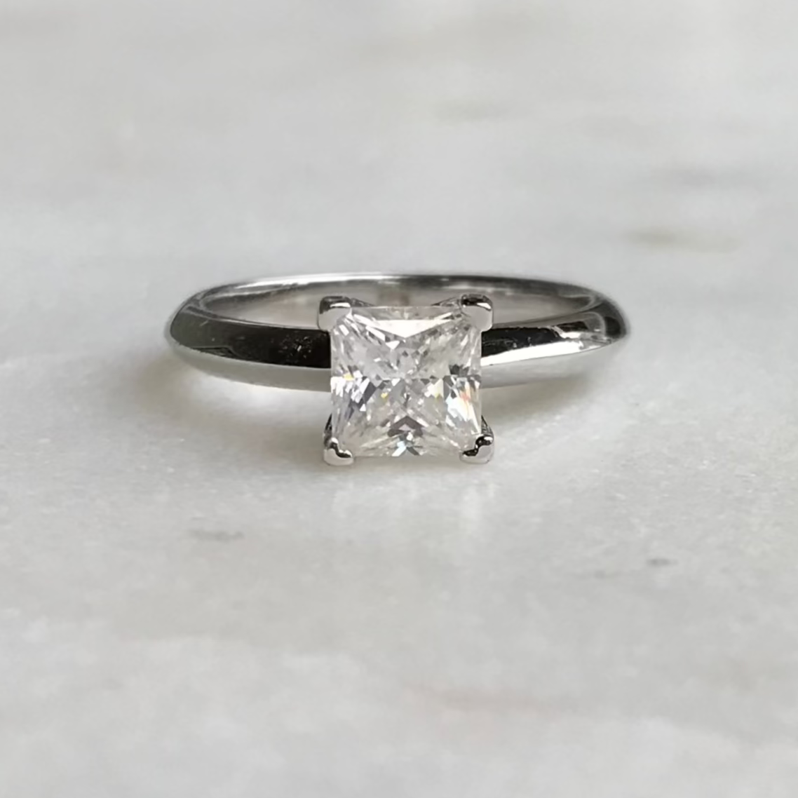 NEW! Anillo Princesa Moissanite 1ct