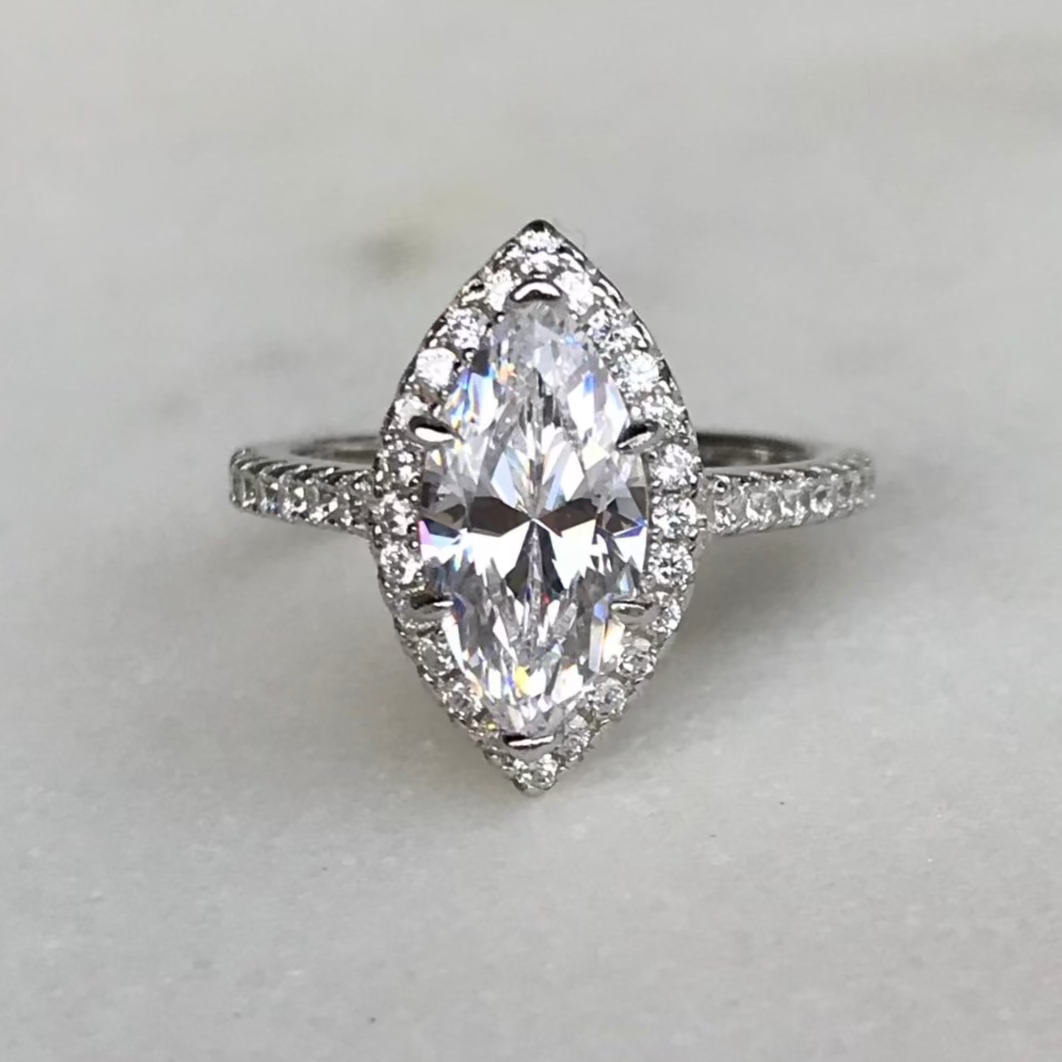 Anillo Marquise