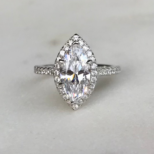 NEW! Anillo Marquise