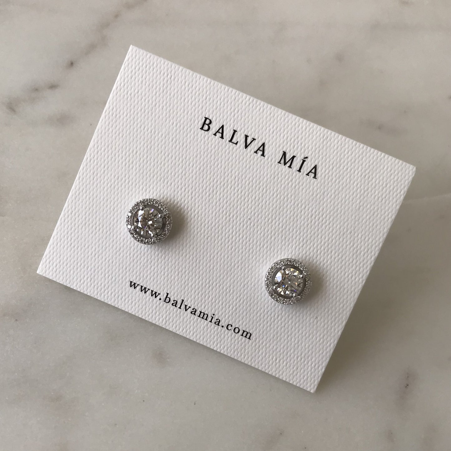 NEW!  Aretes Moissanite Halo Round Balva