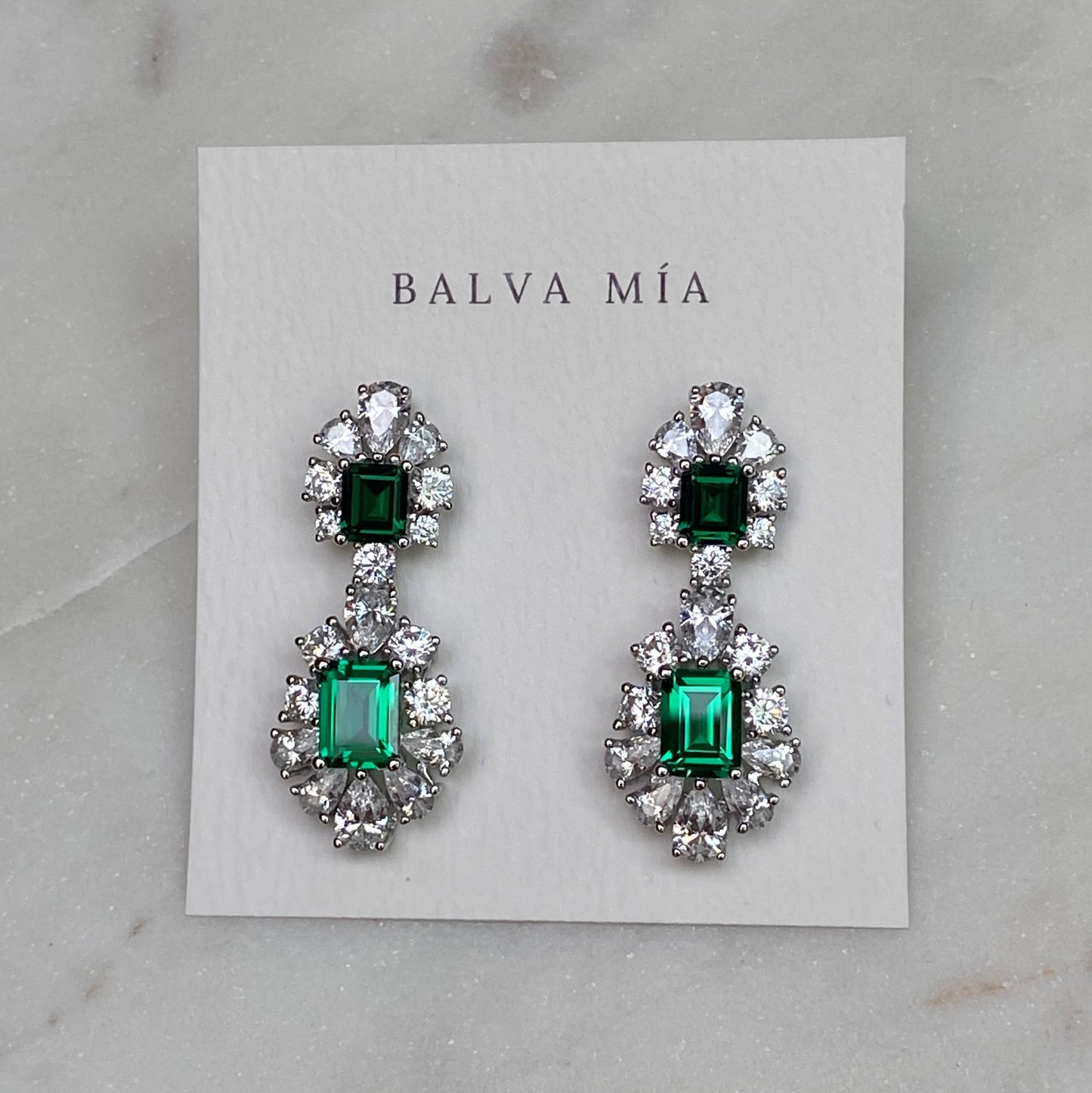 Aretes Emerald Edición Limitada