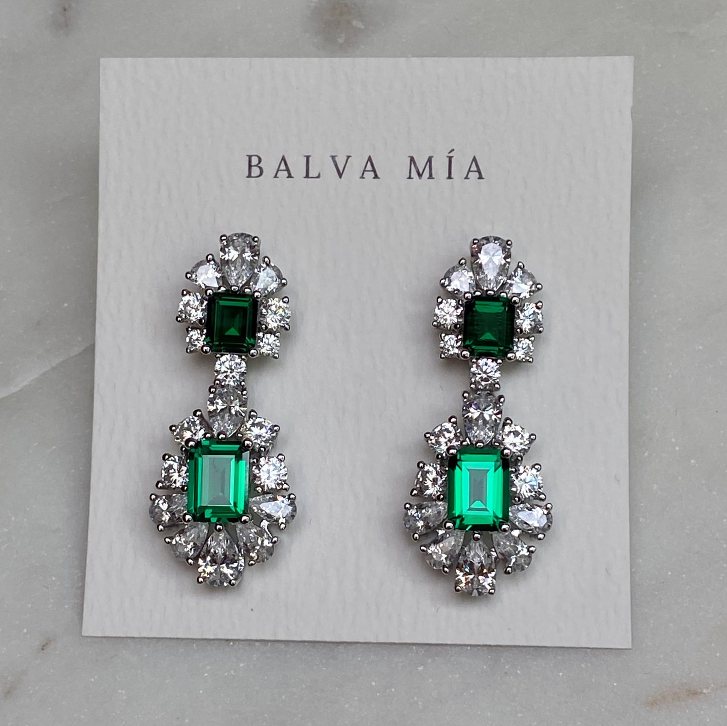 Aretes Emerald Edición Limitada