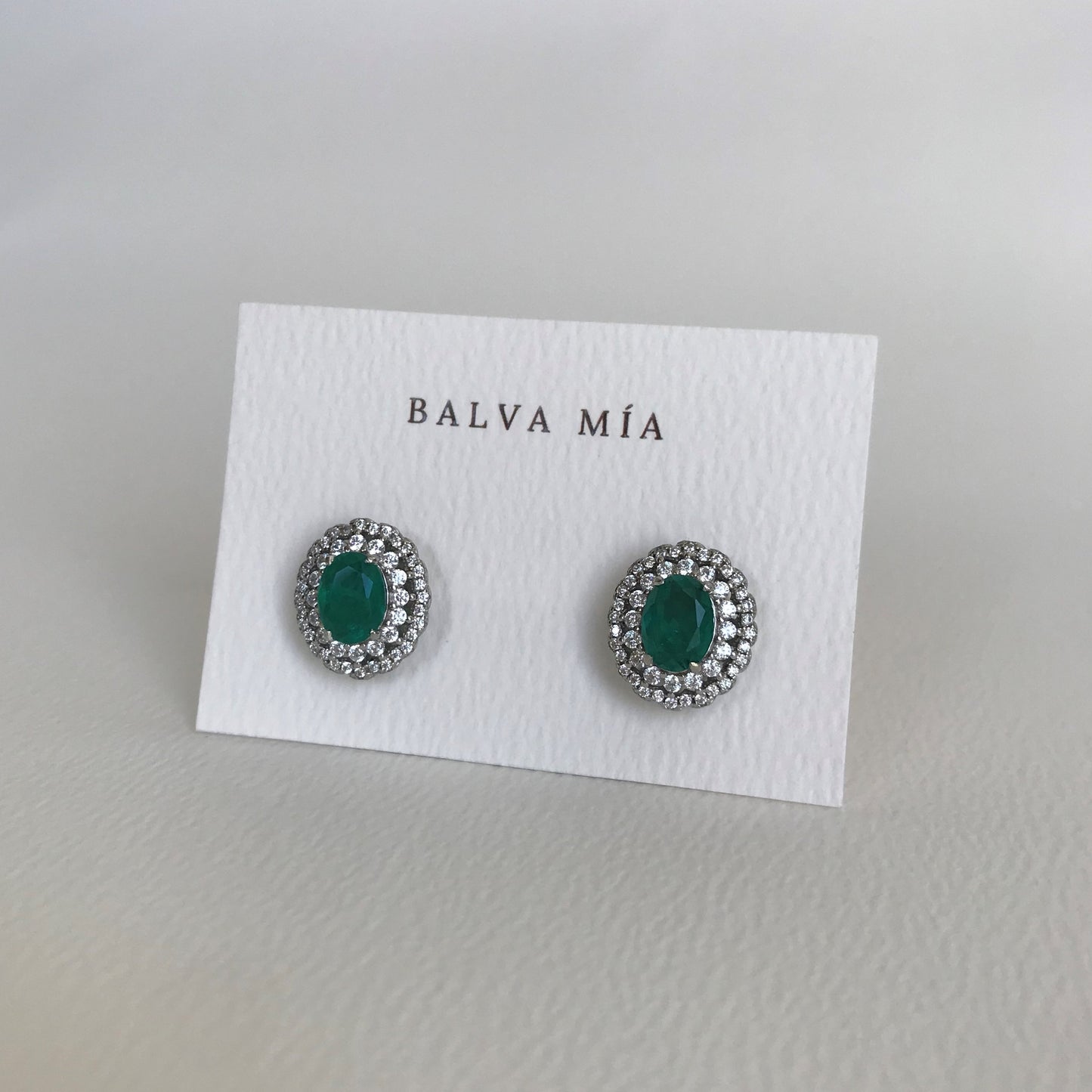 NEW! Aretes Olivia